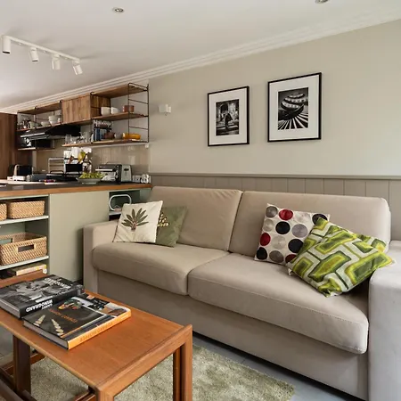 アパート Square *